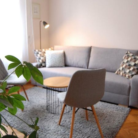 Apartment In The Heart Of Prag Dış mekan fotoğraf