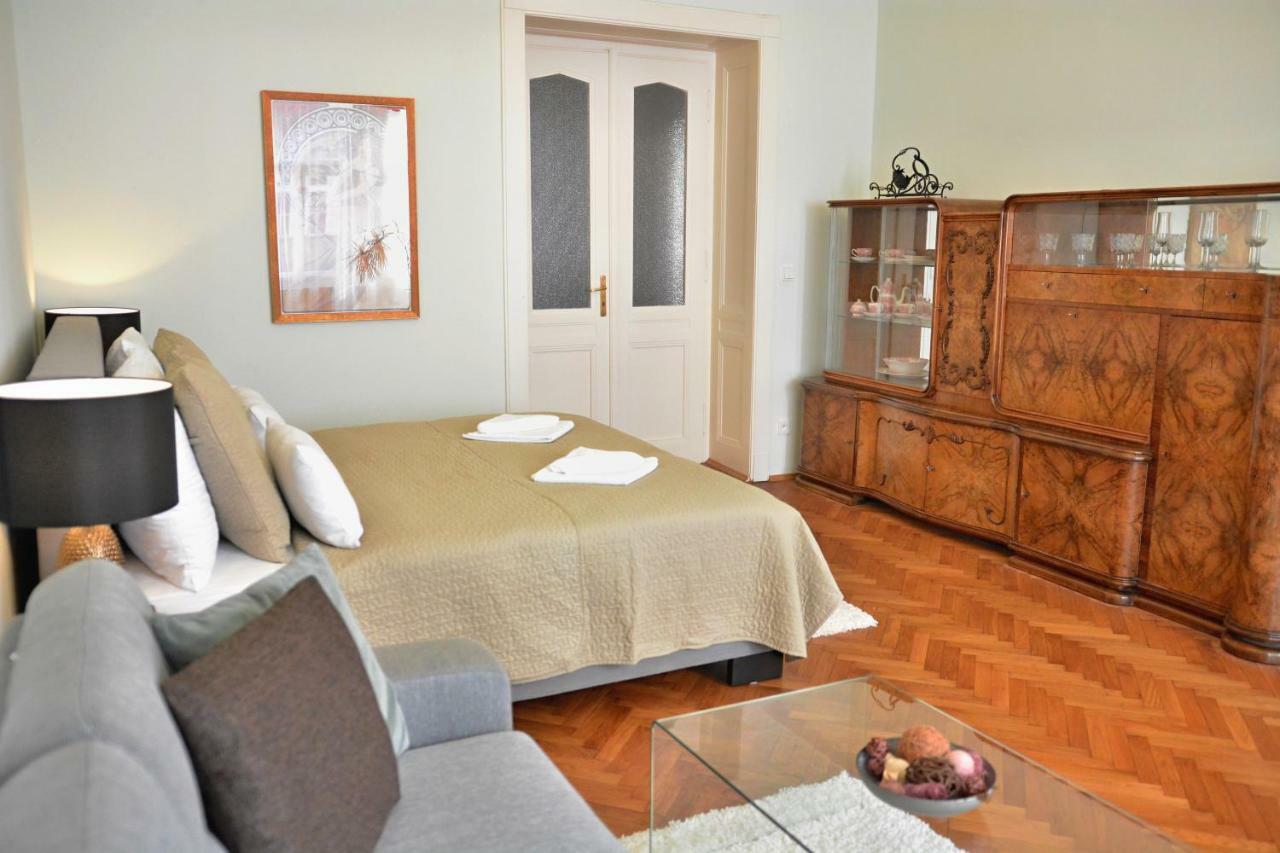Apartment In The Heart Of Prag Dış mekan fotoğraf
