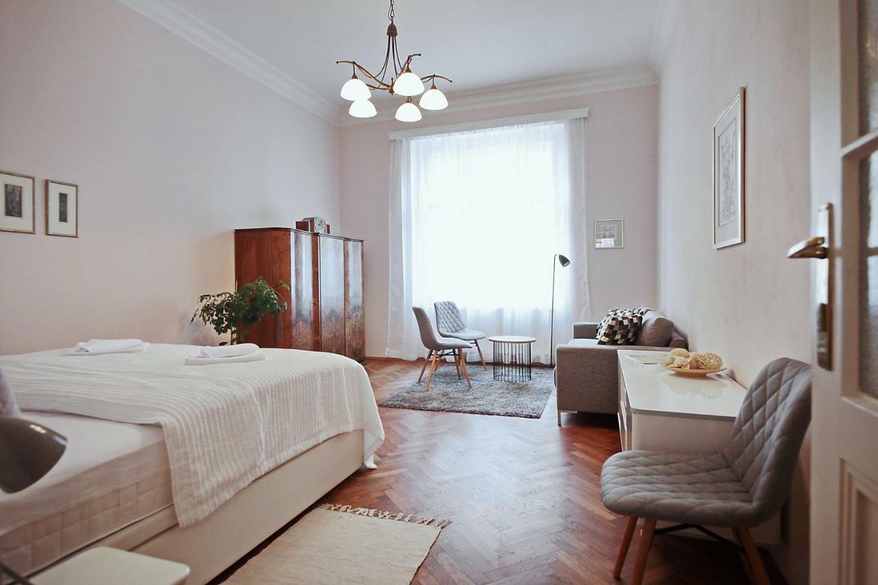 Apartment In The Heart Of Prag Dış mekan fotoğraf