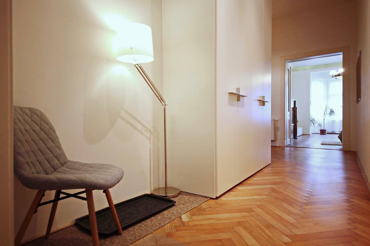 Apartment In The Heart Of Prag Dış mekan fotoğraf
