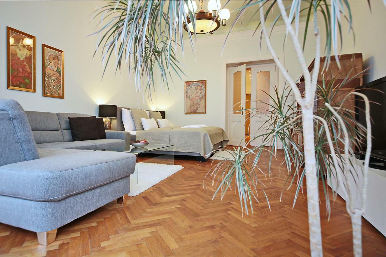 Apartment In The Heart Of Prag Dış mekan fotoğraf