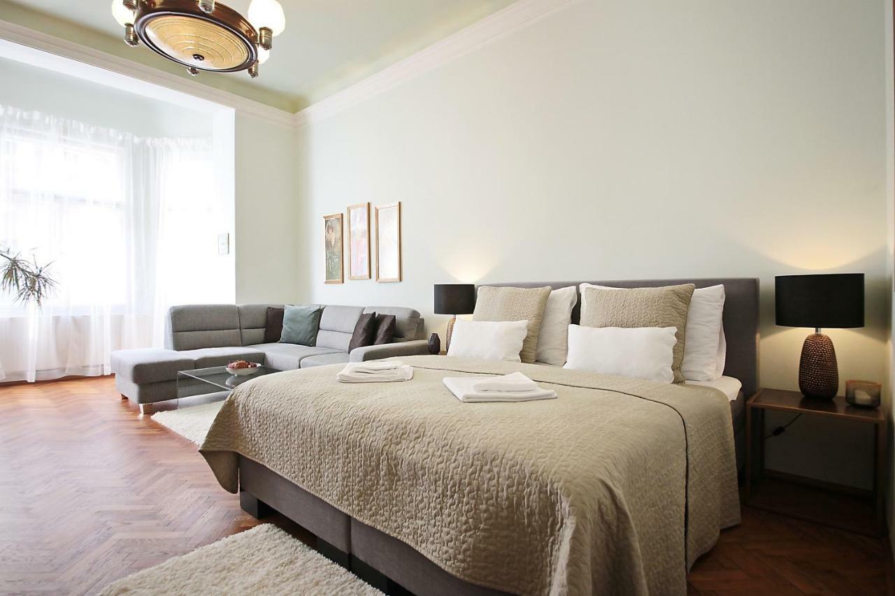 Apartment In The Heart Of Prag Dış mekan fotoğraf